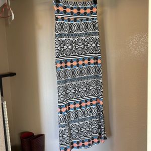 Charlotte Russe patterned maxi skirt